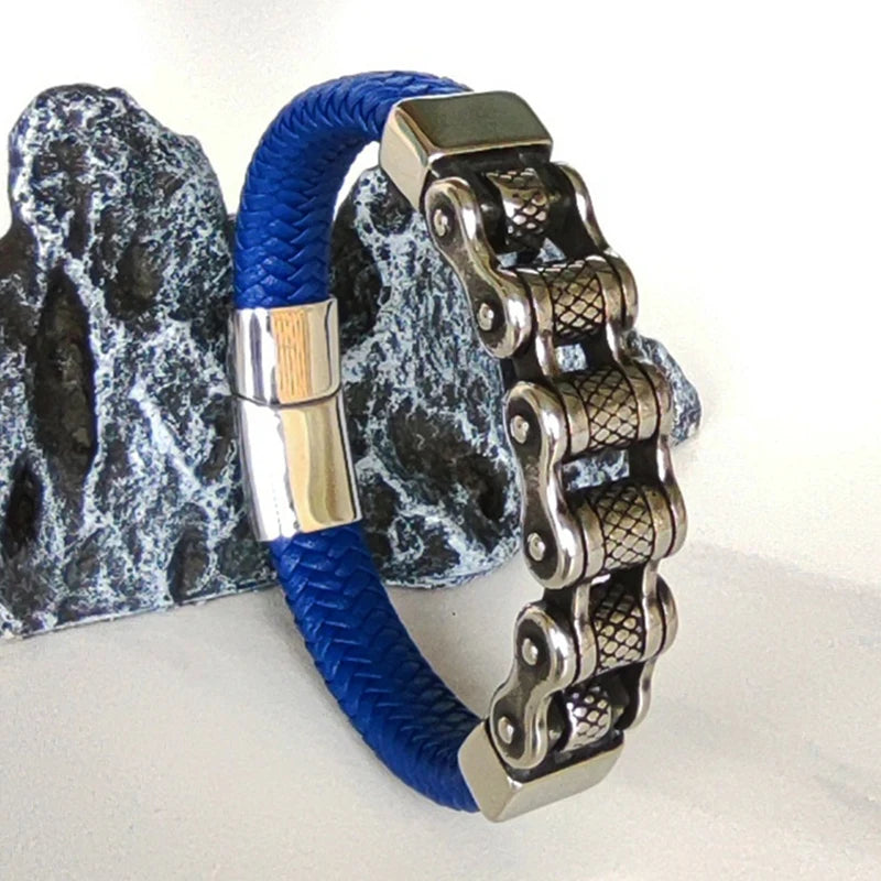 سوار جلدي كلاسيكي للرجال على شكل سلسلة قاطرة من الفولاذ المقاوم للصدأ بمشبك مغناطيسي أساور كهدية للأصدقاء مجوهرات ساحرة SP1555