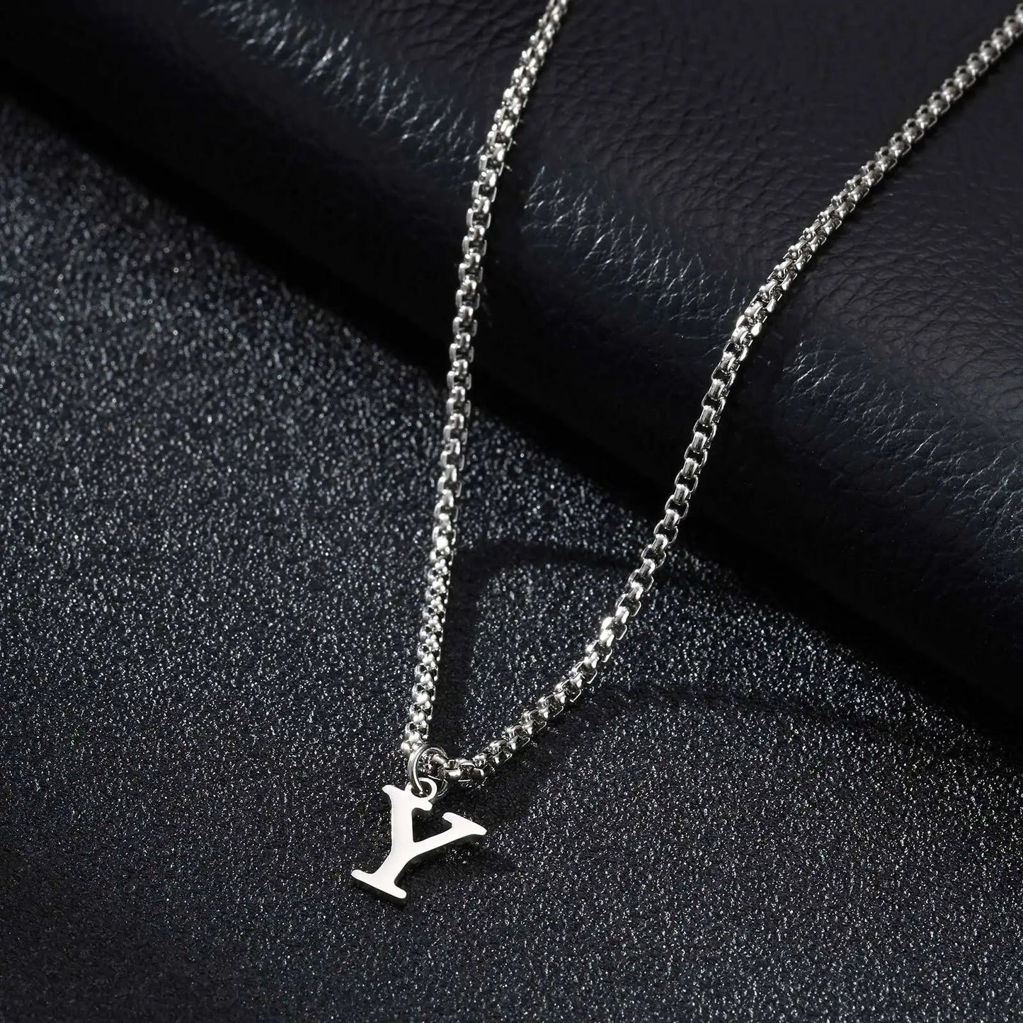 Vnox Simple A-Z Letter Necklace for Men, Waterproof Stainless Steel 26 Letters Pendant Necklace，Men’s Minimal Initial Necklace