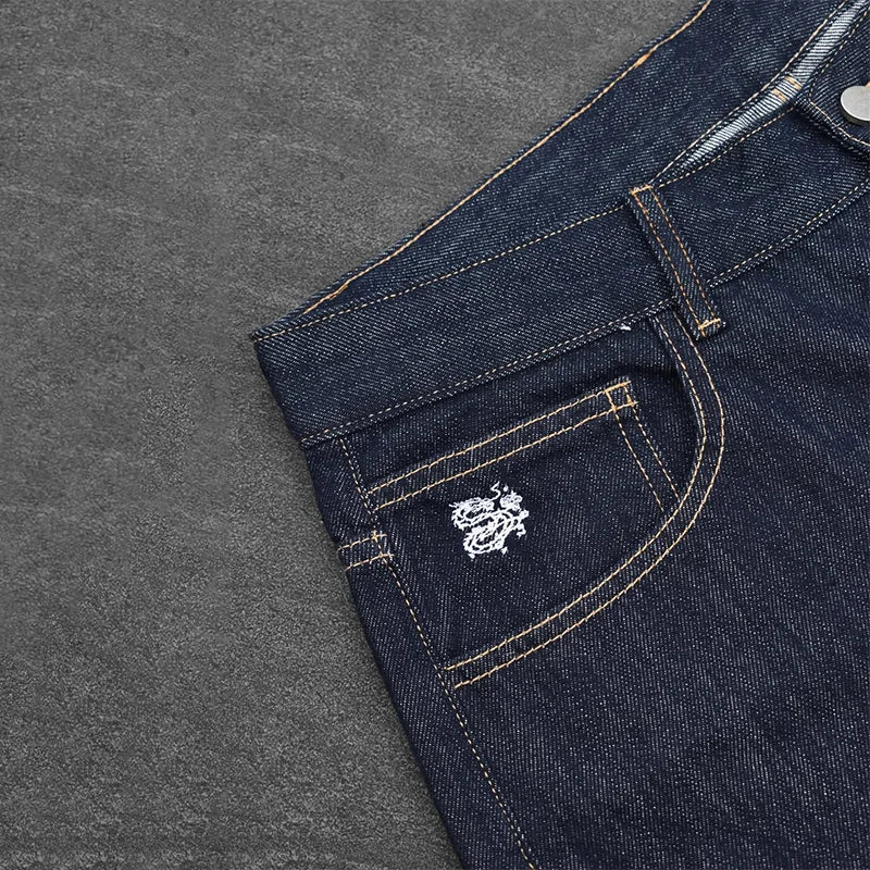 بنطلون جينز فضفاض واسع بنمط أحرف صينية باللون الأبيض بجيوب وبنطلون جينز مستقيم الساق داكن اللون للرجال والنساء بتصميم كلاسيكي غير رسمي مناسب للشارع