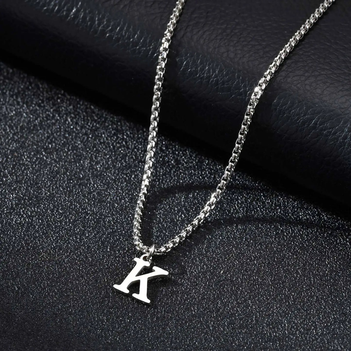 Vnox Simple A-Z Letter Necklace for Men, Waterproof Stainless Steel 26 Letters Pendant Necklace，Men’s Minimal Initial Necklace