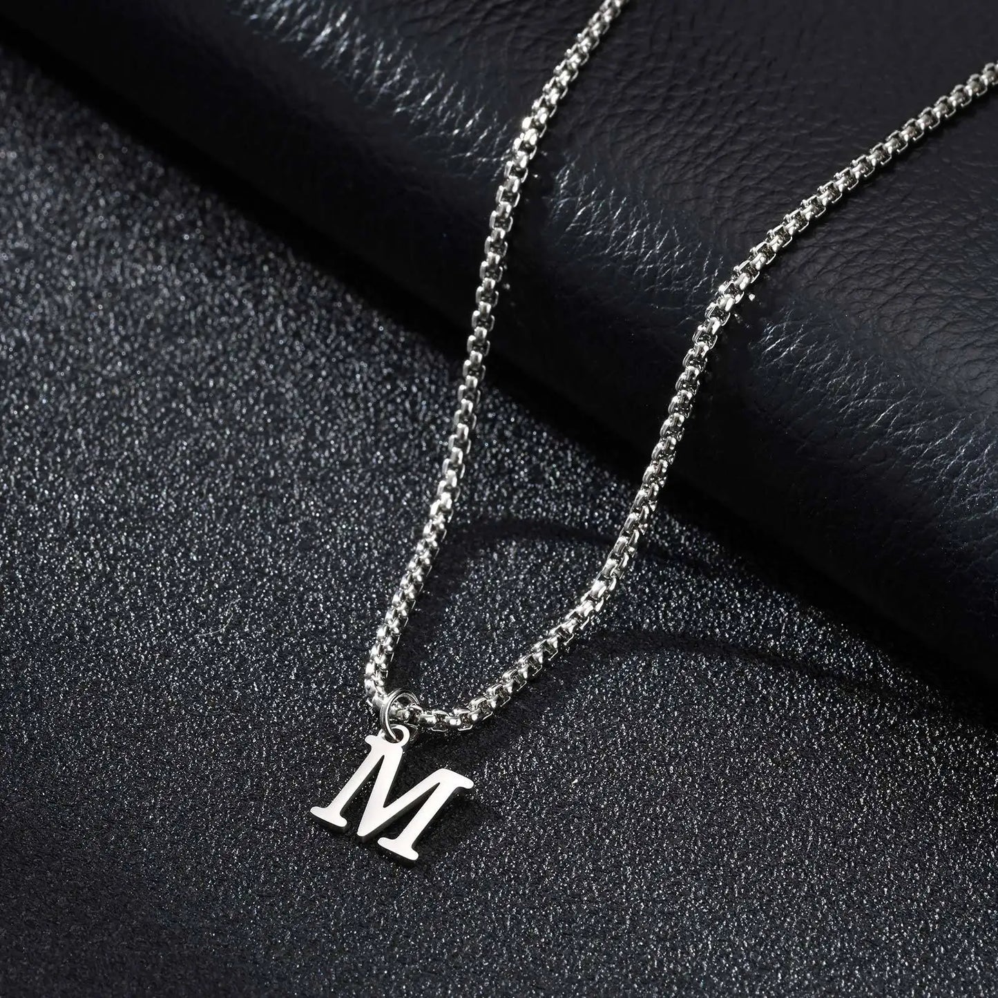 Vnox Simple A-Z Letter Necklace for Men, Waterproof Stainless Steel 26 Letters Pendant Necklace，Men’s Minimal Initial Necklace