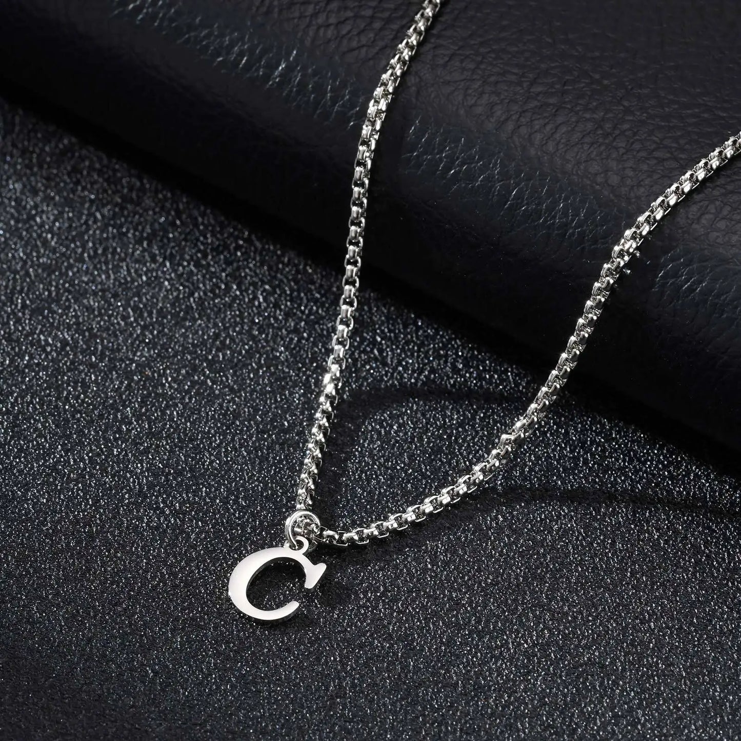 Vnox Simple A-Z Letter Necklace for Men, Waterproof Stainless Steel 26 Letters Pendant Necklace，Men’s Minimal Initial Necklace